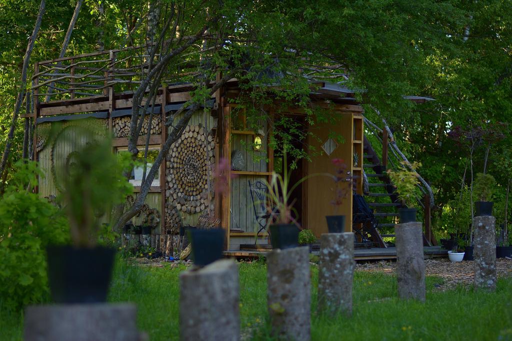 Hotel Glempings Klaukas à Sigulda Extérieur photo
